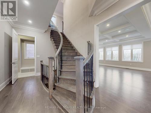 48 Cairns Gate, King, ON - Indoor Photo Showing Other Room