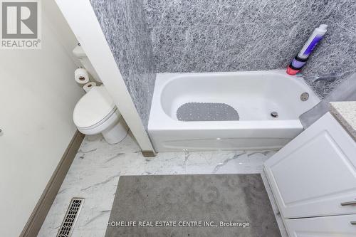 20 Oleander Crescent, Brampton, ON - Indoor Photo Showing Bathroom