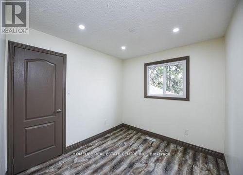 20 Oleander Crescent, Brampton, ON - Indoor Photo Showing Other Room