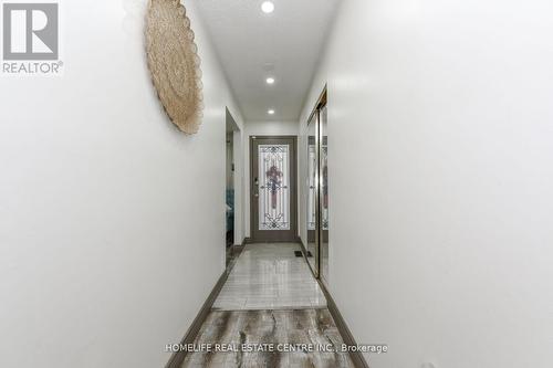 20 Oleander Crescent, Brampton, ON - Indoor Photo Showing Other Room
