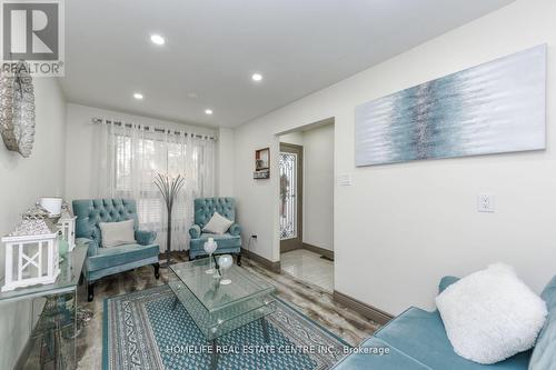20 Oleander Crescent, Brampton, ON - Indoor