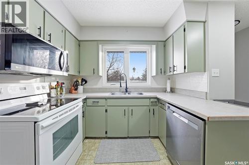 3111 33Rd Street W, Saskatoon, SK 