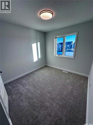 5457 Buckingham Drive E, Regina, SK - Indoor Photo Showing Other Room