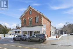 101/102 - 280 WILSON STREET E  Hamilton, ON L9G 2B9
