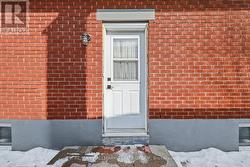 B - 1307 VANCOUVER AVENUE  Ottawa, ON K1V 6T8