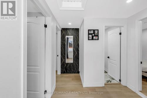 195 Randi Road, Mississauga, ON - Indoor Photo Showing Other Room