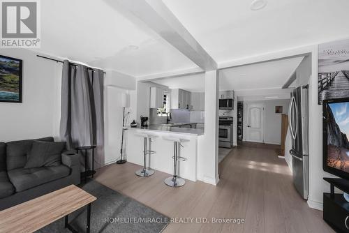 195 Randi Road, Mississauga, ON - Indoor