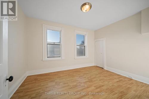 922 Princess Avenue, London East (East G), ON - Indoor Photo Showing Other Room