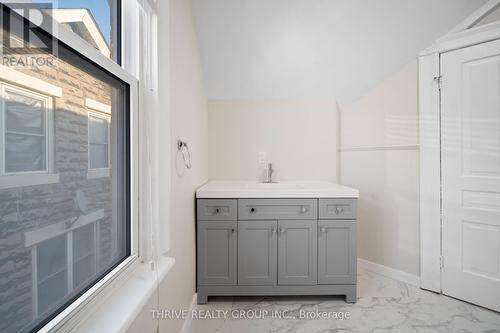 922 Princess Avenue, London East (East G), ON - Indoor