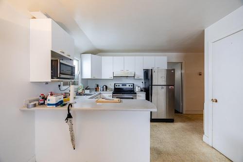 Cuisine - 424 Rue Laurier, Val-Des-Sources, QC - Indoor Photo Showing Kitchen