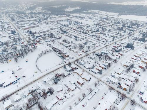 Photo aérienne - 424 Rue Laurier, Val-Des-Sources, QC - 
