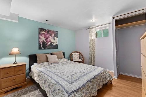 Chambre à coucher principale - 15 Av. Aurora, Pointe-Claire, QC - Indoor Photo Showing Bedroom