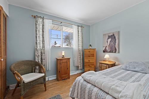 Chambre à coucher principale - 15 Av. Aurora, Pointe-Claire, QC - Indoor Photo Showing Bedroom