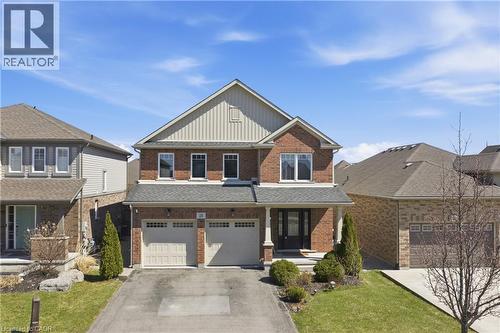 28 SILVERWOOD Avenue  Welland, ON L3C 0C3