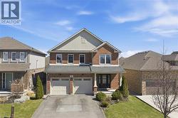 28 SILVERWOOD Avenue Welland, ON L3C 0C3