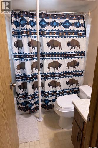 7239 Dalgliesh Drive, Regina, SK - Indoor Photo Showing Bathroom