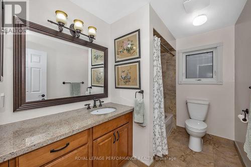 81 Saddle Crescent, Ottawa, ON - Indoor Photo Showing Bathroom