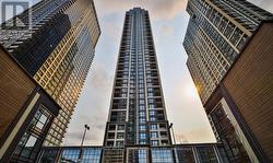 3434 - 5 MABELLE AVENUE  Toronto, ON M9A 0C8