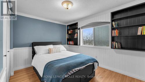 75 Dawn Ridge Drive, Kitchener, ON - Indoor Photo Showing Bedroom