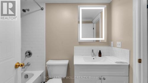 75 Dawn Ridge Drive, Kitchener, ON - Indoor Photo Showing Bathroom