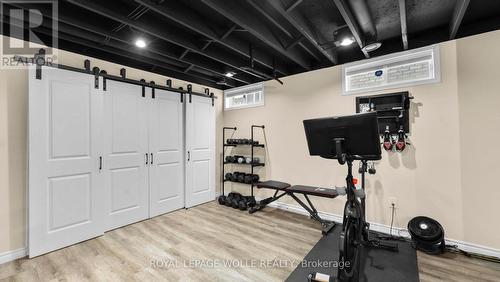 75 Dawn Ridge Drive, Kitchener, ON - Indoor