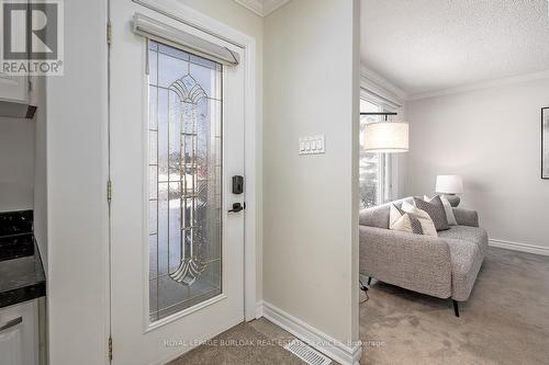 33 Gemini Drive, Hamilton, ON - Indoor Photo Showing Other Room