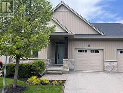 3 TABITHA COURT St. Catharines (Carlton/Bunting), ON L2M 0C1