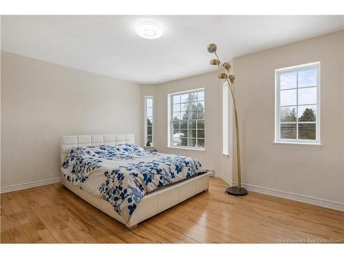 919 Mapleton Rd, Moncton, NB 