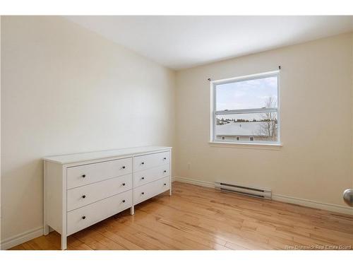 919 Mapleton Rd, Moncton, NB 