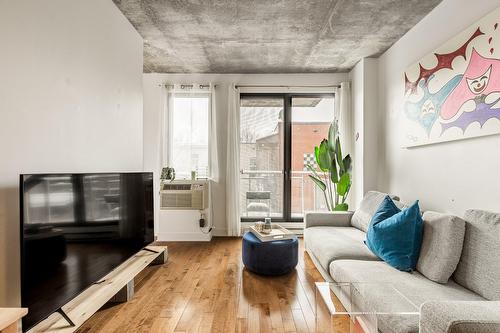 Overall view - 320-3810 Rue St-Antoine O., Montréal (Le Sud-Ouest), QC - Indoor Photo Showing Living Room