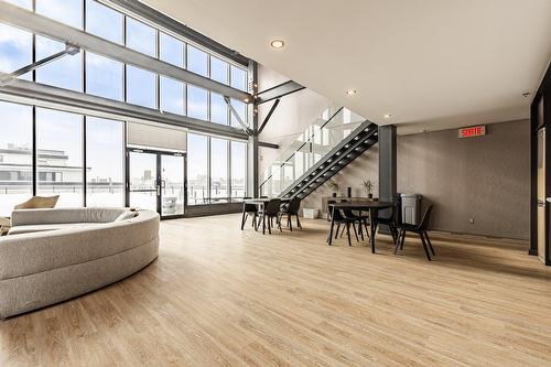 Common room - 320-3810 Rue St-Antoine O., Montréal (Le Sud-Ouest), QC - Indoor