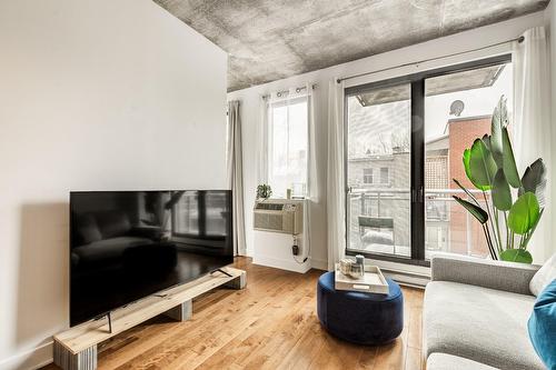 Living room - 320-3810 Rue St-Antoine O., Montréal (Le Sud-Ouest), QC - Indoor Photo Showing Other Room