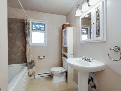 7058 Wright Rd, Sooke, BC 