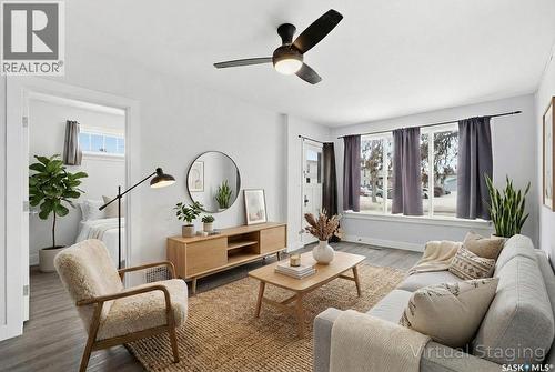 450 River Street E, Prince Albert, SK - Indoor Photo Showing Living Room