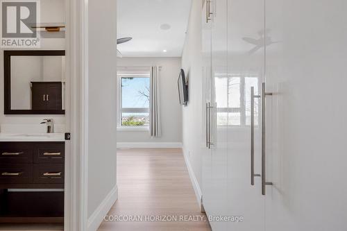 111 Grand Ridge Drive, Cambridge, ON - Indoor Photo Showing Other Room