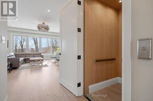 111 Grand Ridge Drive, Cambridge, ON - Indoor Photo Showing Other Room