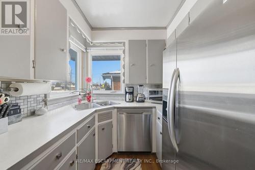 763 Upper Ottawa Street, Hamilton, ON - Indoor Photo Showing Kitchen With Stainless Steel Kitchen With Double Sink