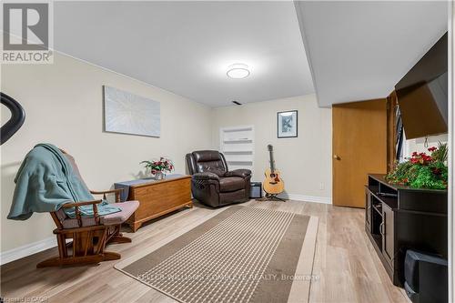 77 Lawfield Drive, Hamilton, ON - Indoor