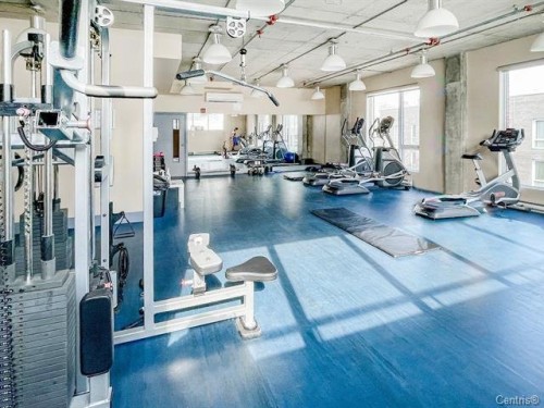 Salle d'exercice - 719-1235 Rue Bishop, Montréal (Ville-Marie), QC - Indoor Photo Showing Gym Room