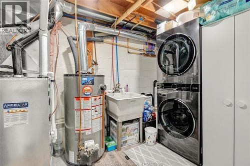 2739 Meadowbrook Lane, Windsor, ON - Indoor