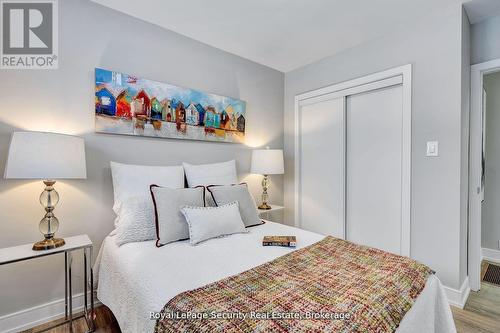 183 Sekura Street, Cambridge, ON - Indoor Photo Showing Bedroom