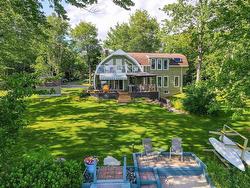 183 Lakewood Drive  Shortts Lake, NS B2N 1C0