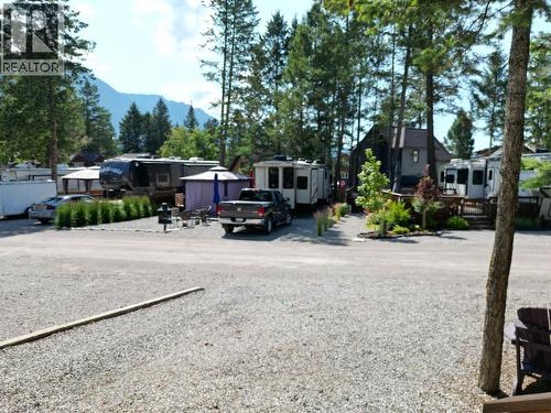 4868 Riverview Drive Unit# 55, Edgewater, BC 