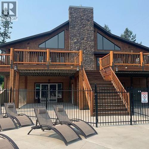 4868 Riverview Drive Unit# 55, Edgewater, BC 