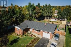 10 ROBERTSON COURT  Sundridge, ON P0A 1Z0
