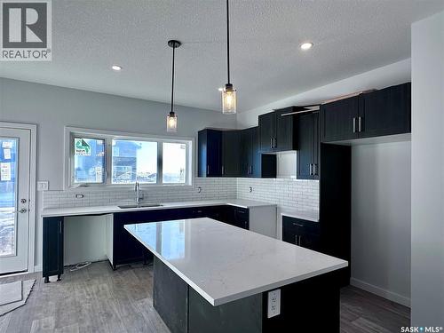 1123 Camden Gardens, White City, SK - Indoor Photo Showing Kitchen