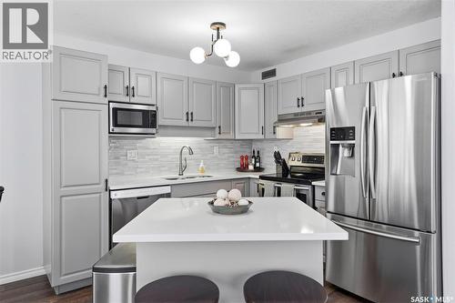 59 103 Banyan Crescent, Saskatoon, SK - Indoor Photo Showing Kitchen With Upgraded Kitchen
