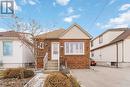 136 Ivon Avenue, Hamilton, ON  - Outdoor 