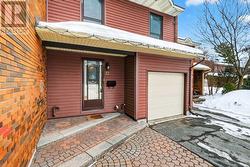 12 BLACK FOREST LANE  Ottawa, ON K2H 5C8