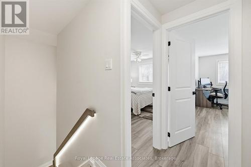 489 Timber Lane, Burlington, ON - Indoor Photo Showing Other Room